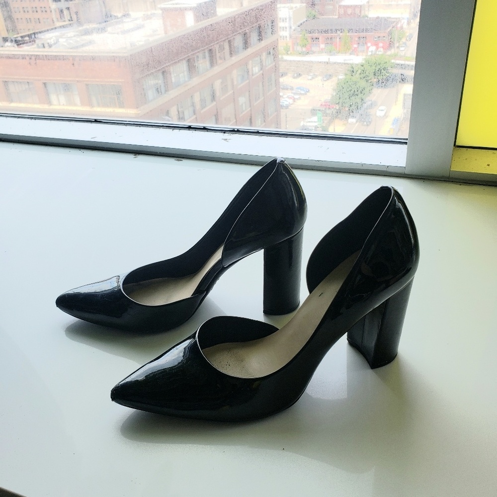 Nine west black pumps 4' heel